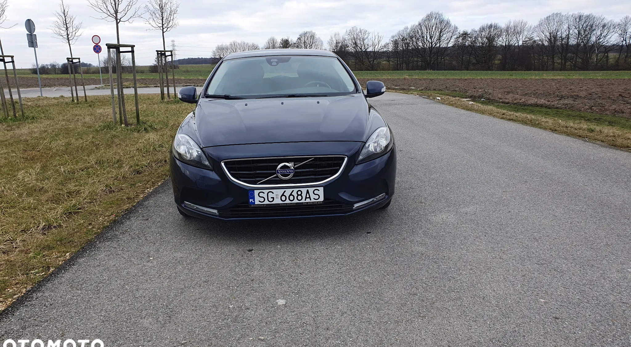 Volvo V40 cena 20000 przebieg: 348315, rok produkcji 2012 z Gliwice małe 326